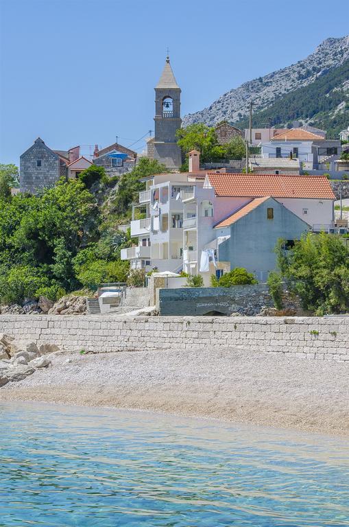 House Karlo Villa Писак Екстериор снимка