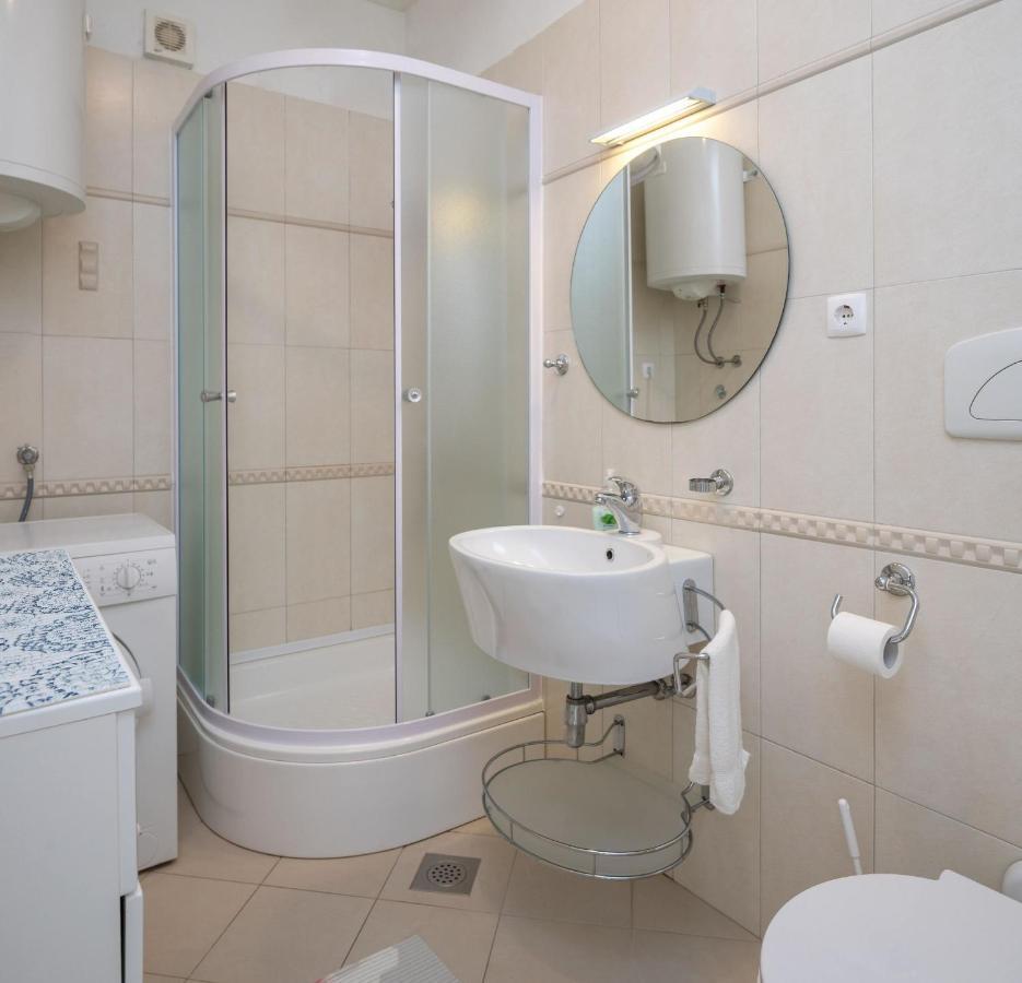 House Karlo Villa Писак Екстериор снимка