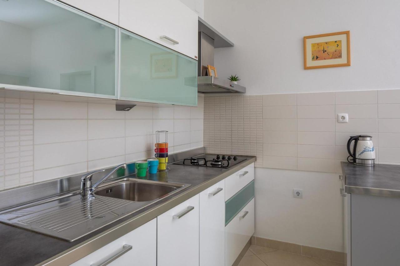 House Karlo Villa Писак Екстериор снимка