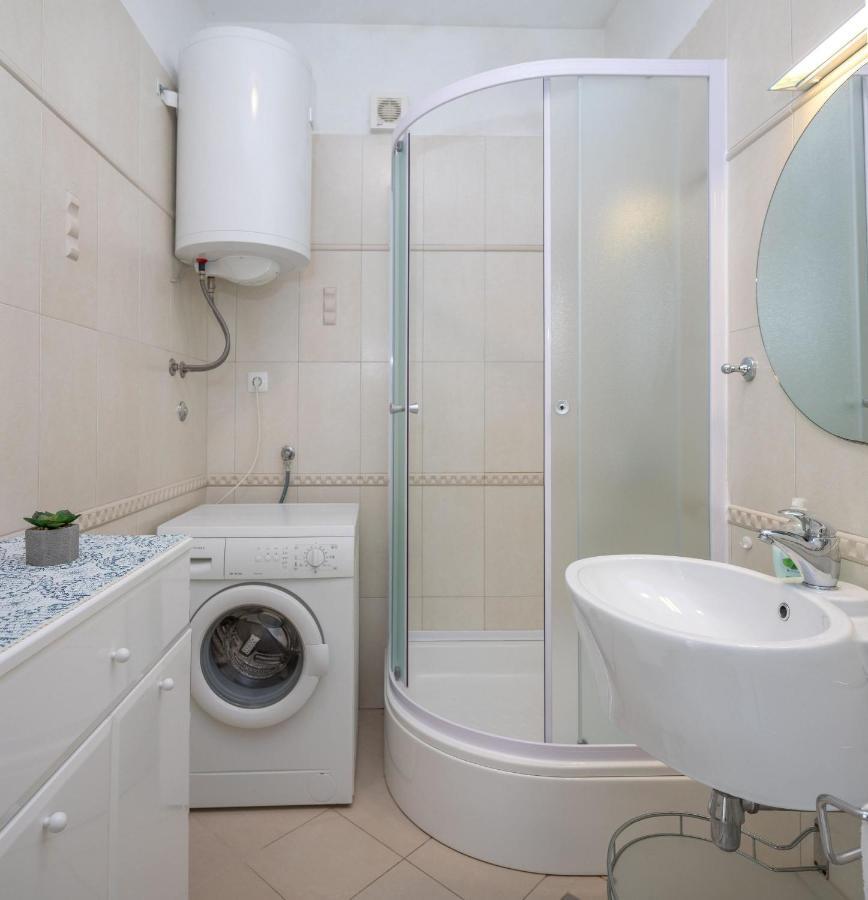 House Karlo Villa Писак Екстериор снимка